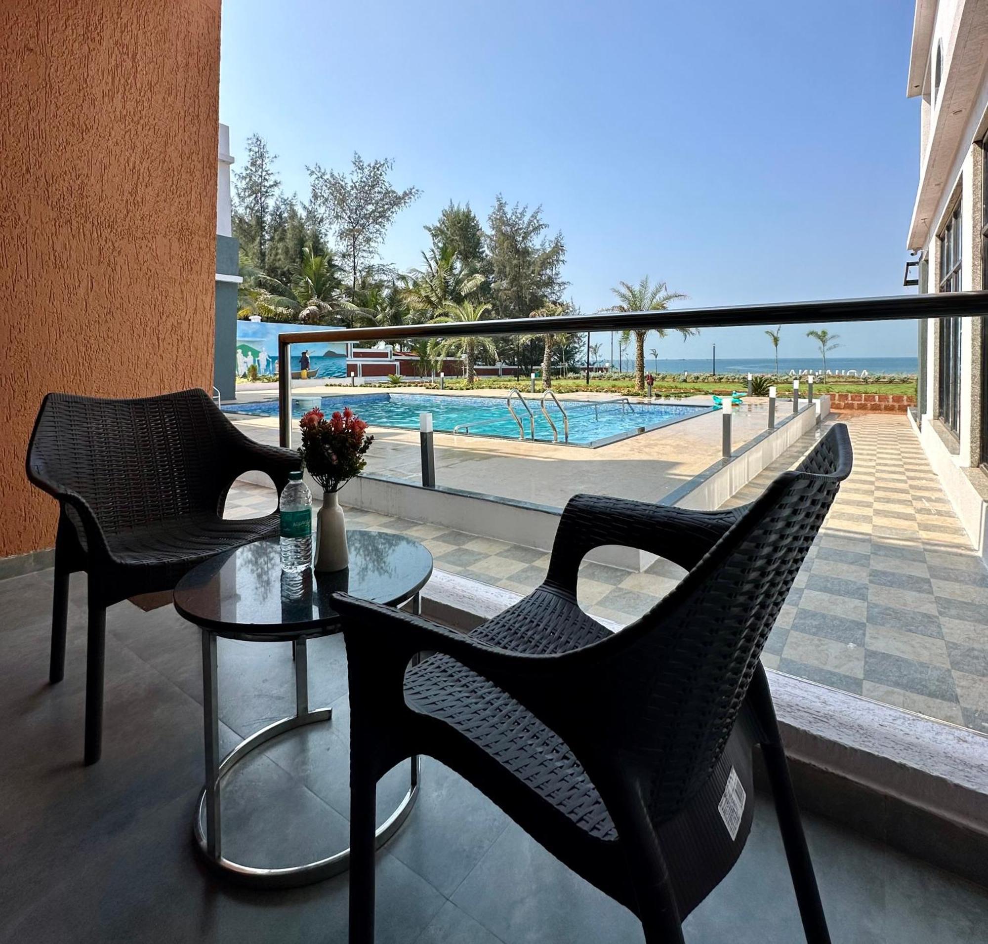 Hotel Aqualina Bhogwe Exterior foto
