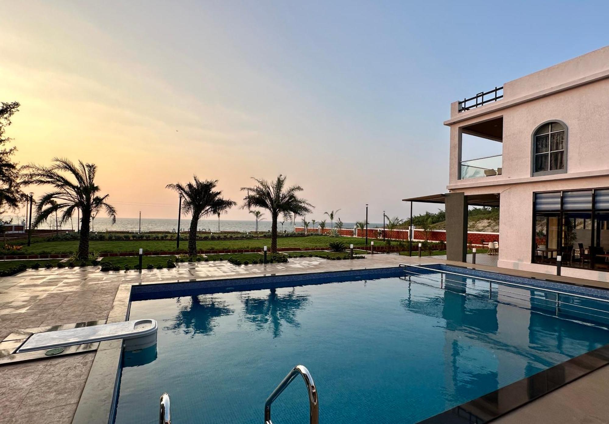 Hotel Aqualina Bhogwe Exterior foto